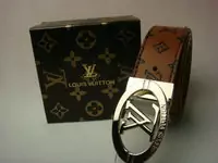 louis vuitton blet lv center marque 2011 nouveau-hommes femmes blanc apparence coffice lv logo cuir